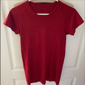 Size 8 Swiftly Tech Crew lululemon